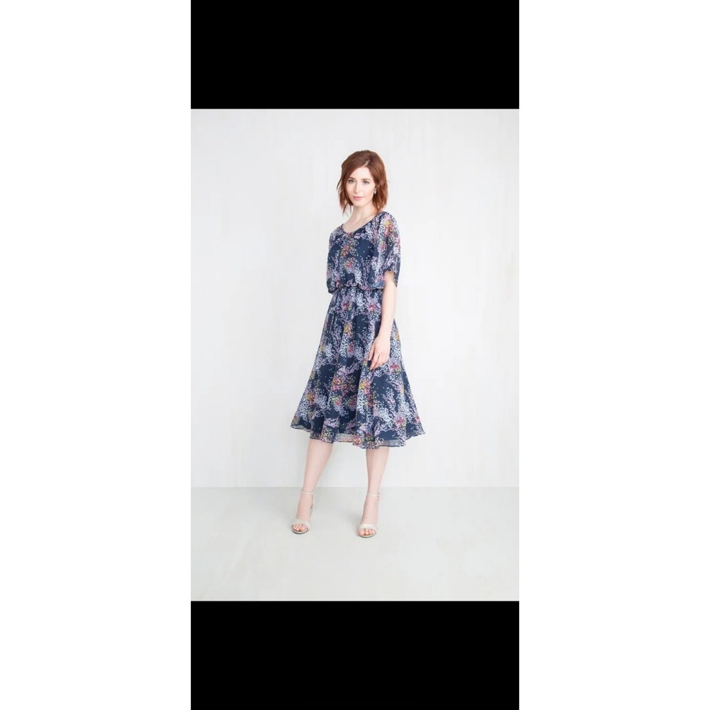 ModCloth Women's Blue and Pink Lined Dress size small EUC